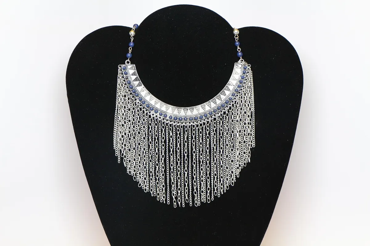 How to Choose the Right Chain Length for a Handmade Pendant